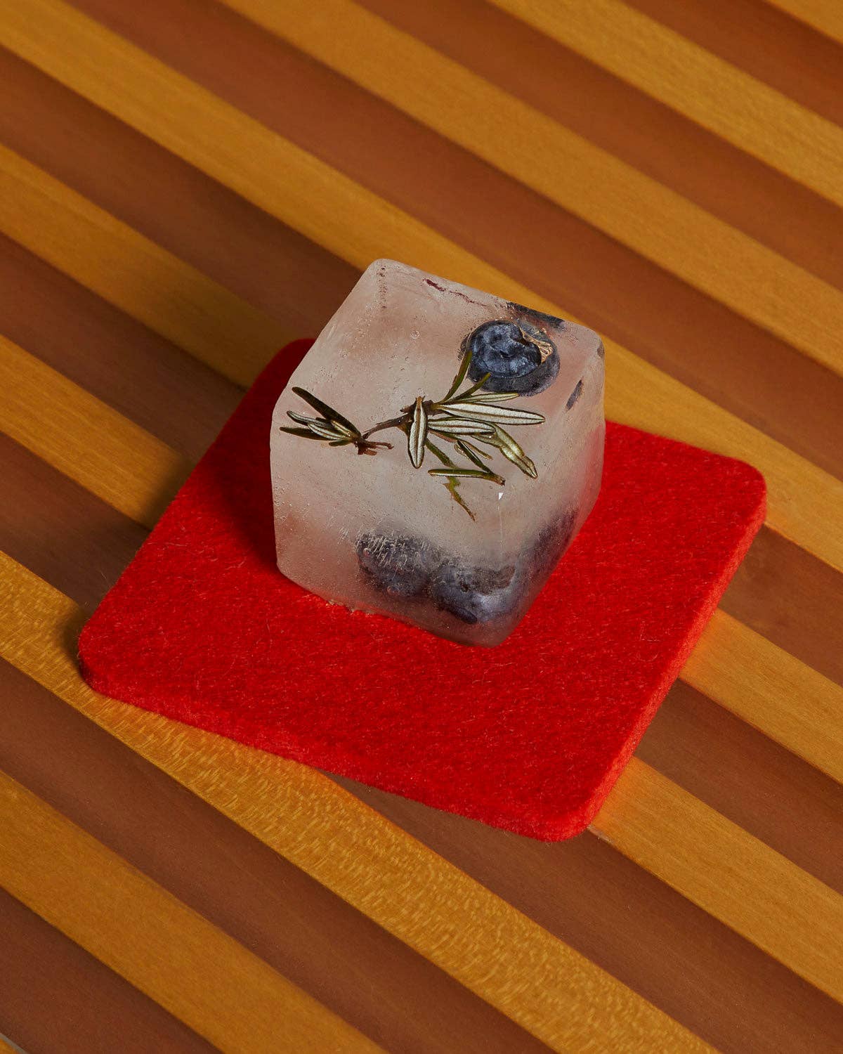 Bierfilzl Merino Wool Felt Square Coaster Solid 4 Pack: Red - Image 3