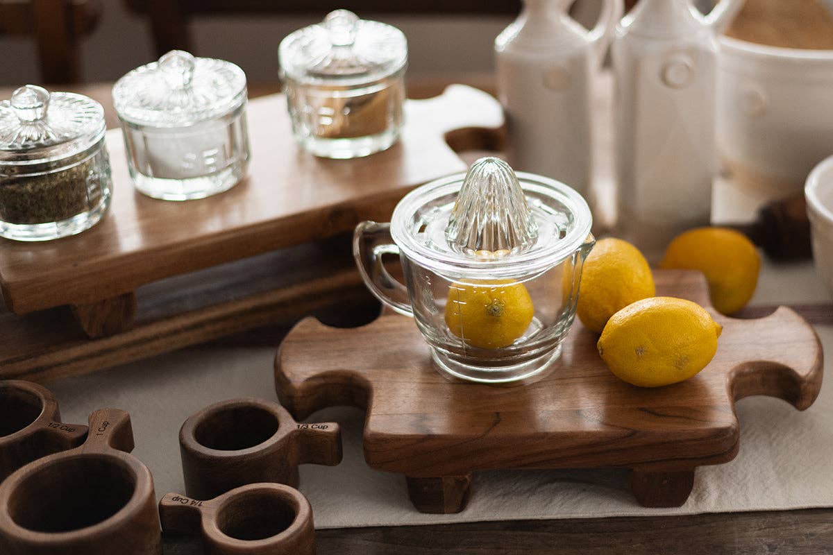 Bistro Glass Citrus Hand Press Juicer with Measuring Cup - Image 4