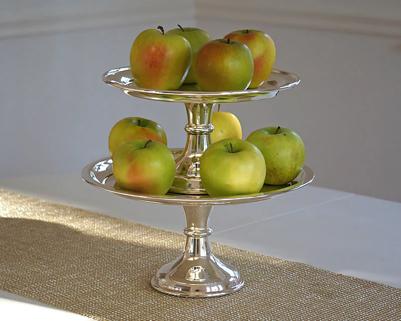 Hôtel Silver Pedestal Cake Stand - Image 10